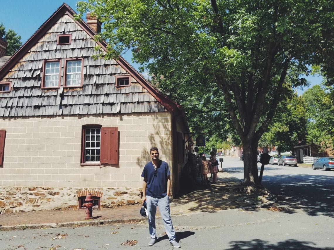 2018-09-08 05.27.06 1.jpg